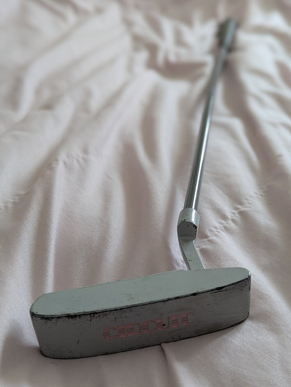 Circuit Vintage Grey RH Blade Putter